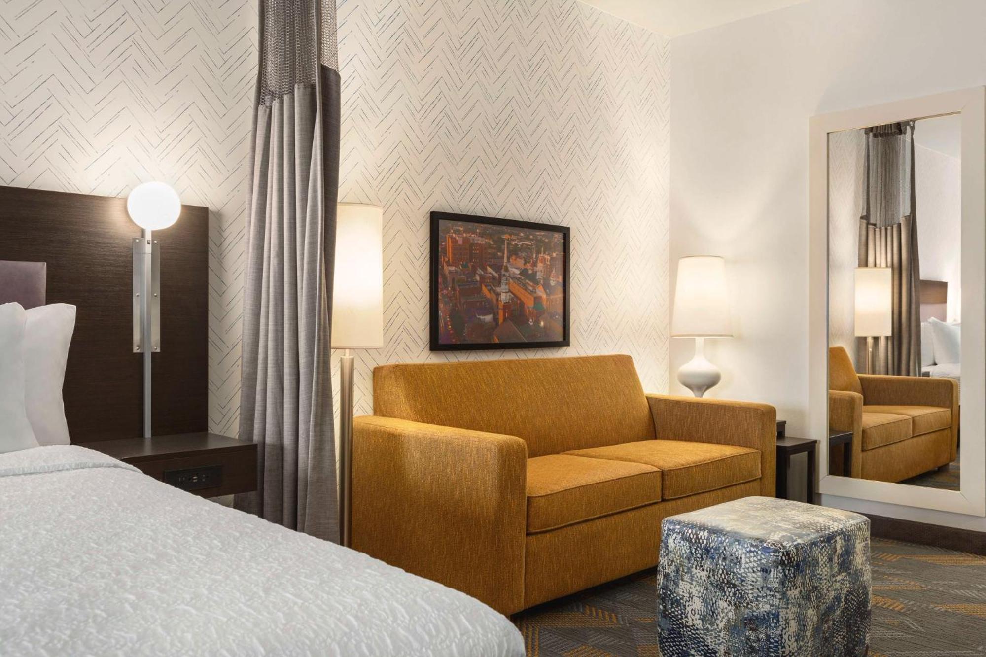 Home2 By Hilton 3*