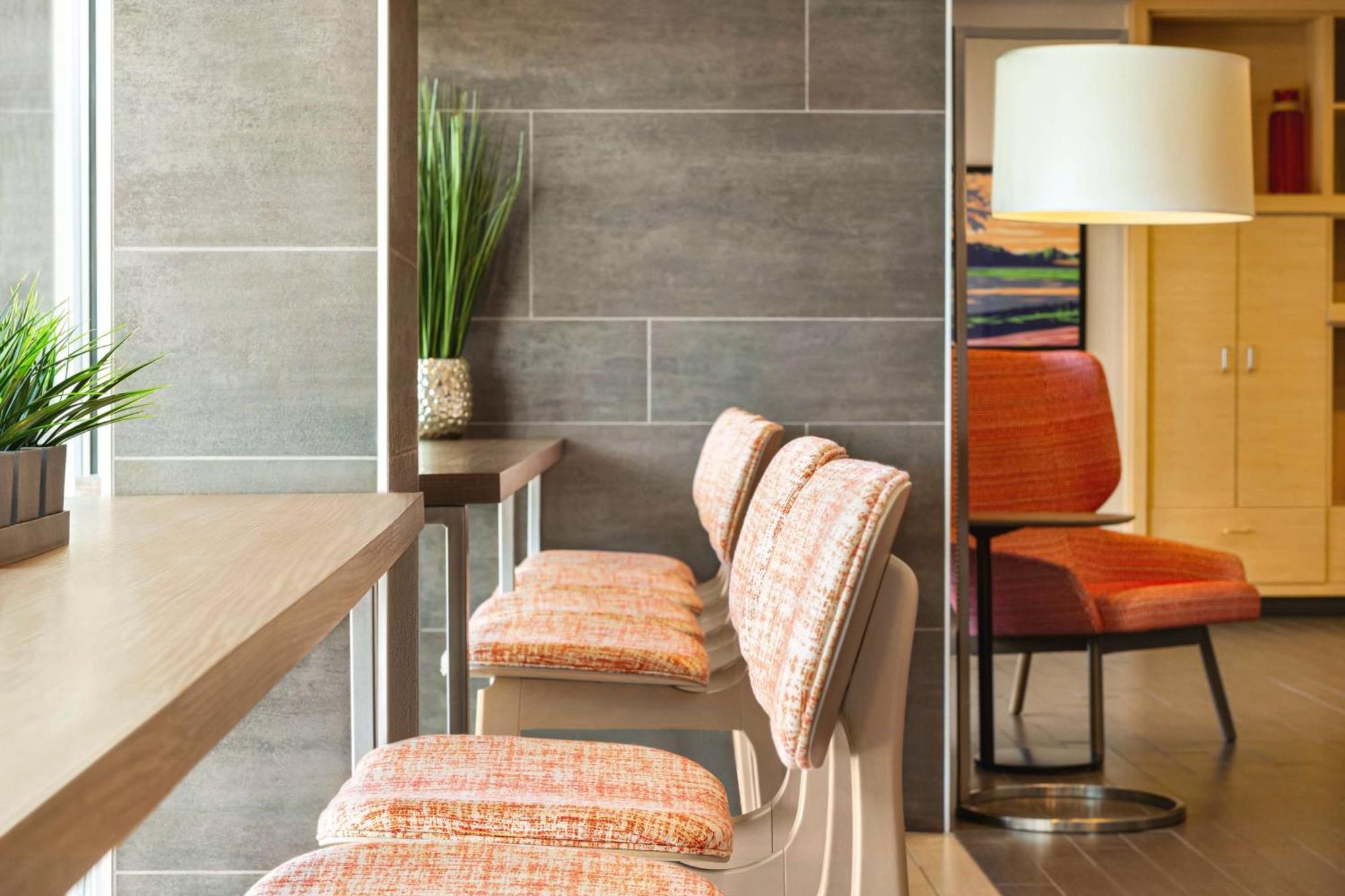 Home2 By Hilton Hotel 3*
